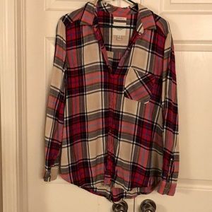American Eagle 🦅 plaid button up